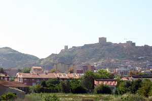 Vista del castillo de Lorca desde Tiata