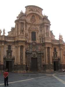 Fachada de la Catedral de Santa Mar�a 