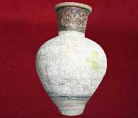 Stamped pottery jar