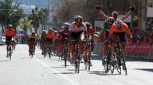 Koldo Fernndez se impone al sprint en la ltima etapa de la Vuelta a Murcia 2008