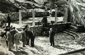Inauguracin de la Fuente de la Jarra, proyecto de su hermano Jos Guardiola Toms (30 marzo 1969)