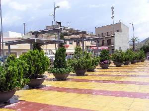 Plaza en Mahoya 