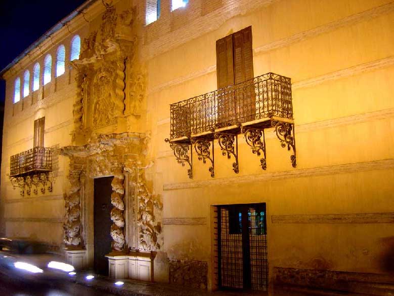 Fachada del Palacio Guevara