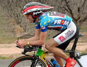Alejandro Valverde durante la disputa de la crono de la Vuelta Ciclista a Murcia 2006