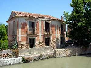 Casa junto a Molino de Roda [La Albatala]