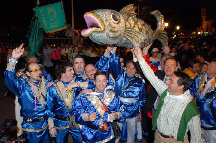 Resultado de imagen de Entierro de la Sardina en Murcia