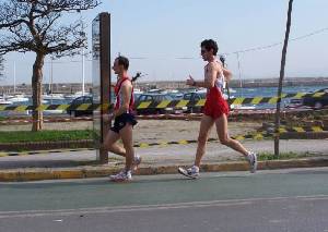 Benjamn Snchez tras Francisco Arcilla en el Campeonato de Espaa 20 km. marcha. Castro Urdiales 2008 