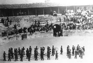 Inauguracin de la Plaza de Toros de Caravaca<br>28 de septiembre de 1880