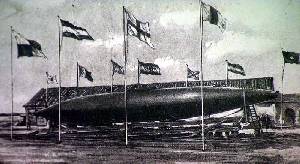 El submarino de Peral, en el dique seco