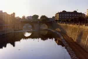 El Segura al atardecer y el Puente Viejo