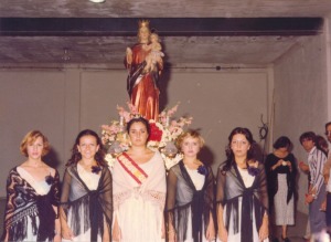 La Reina de las Fiestas de 1978 con sus Damas de Honor
