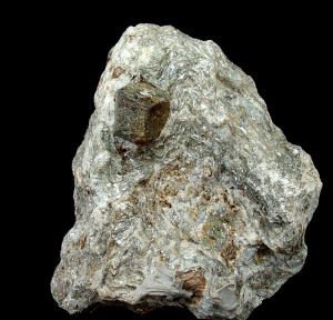 Granates variedad almandinos en micaesquistos nevado-filbrides de la sierra de las Moreras (Mazarrn) 