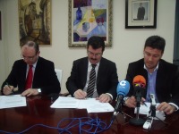 Firma del convenio con Alhama de la Vuelta Ciclista a la Regi�n de Murcia