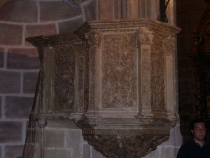 V. de los I. Iglesia de San Andrs, plpito