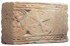 Lapida conmemorativa de un culto a reliquias en Begastri. Siglos V-VI. Museo Arqueolgico. Cehegn