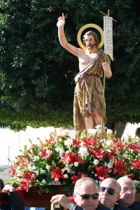 San Juan llevado por sus 'portapasos'. Santa Gertrudis (Lorca)