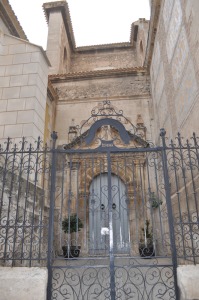 Verja lateral Iglesia 