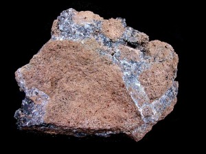 Jumillita con mineralizaciones de oligisto especular. La Celia (Jumilla) 