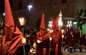 Procesi�n a su paso por la Plaza del Romea  