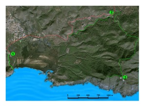 Vista area del entorno de Portmn. 1- Antiguo puerto pesquero. 2- Punto de partida del ascenso a las bateras de las Cenizas (Coordenadas UTM: 692175: 4163159 E/N). 3- Bateras 