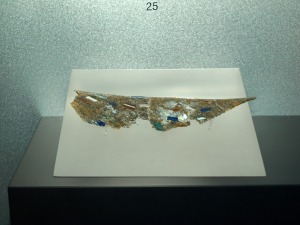 MNAS ARQVA Cartagena. Fuente de mosaico de vidrio milefiore. Pecio de San Ferreol. s.I a.C. 