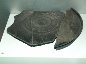 MNAS ARQVA Cartagena. Pátera de cerámica itálica de barniz negro. Pecio de Punta de Algas. s. I a.C. 
