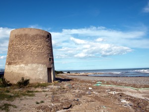 Sistema de torres viga del s.XVI en la zona de El Estacio, detrs La Encaizada, el otro paso natural 