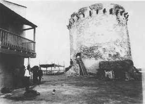 Torre de la Encaizada, en La Manga de San Javier, hacia 1890 .
