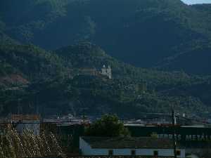 Enclave del Santuario de la Fuensanta en la Sierra de Carrascoy