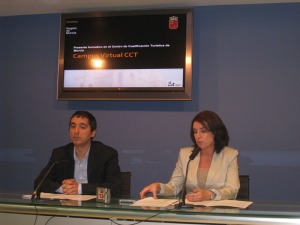 El consejero de Cultura y Turismo, Pedro Alberto Cruz, durante la presentacin de la programacin formativa del CCT