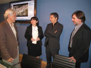 El consejero de Cultura y Turismo, Pedro Alberto Cruz, durante la presentaci�n de hallazgos de La Bastida