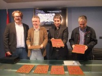 El consejero de Cultura y Turismo, Pedro Alberto Cruz, durante la presentacin del conjunto de monedas andaluses