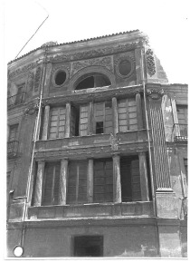 Fotografas de una casa n4 que existi en la Plaza Fontes 1969