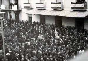 Manifestacin celebrada el 14-1-1962 en la Plaza del Ayuntamiento.