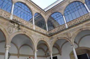 Palacio de las Cadenas-claustro 