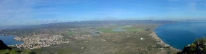 Panormica de la depresin de Cope, delimitada al norte por la loma de Bas y al este por el Cabezo de los Mayorales y la loma de los Peones