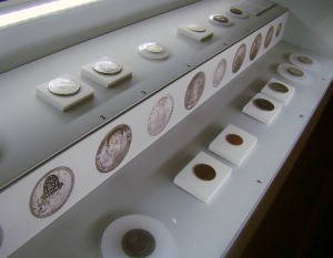 Tesoros. Materia, ley y forma - Sala VIII
