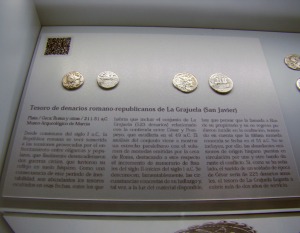 Tesoros. Materia, ley y forma - Sala III