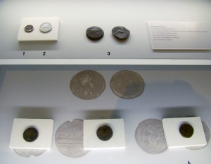 Tesoros. Materia, ley y forma - Sala III