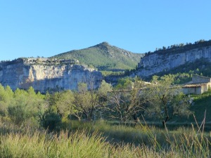 Estos parajes han sido habitados desde antao, aqu el cortijo del Bancal de la Carrasca.  