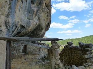 Las cavidades en las areniscas y calizas han sido muy usadas como apriscos de ganado. 