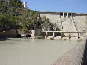 Pantano del Cenajo en Moratalla