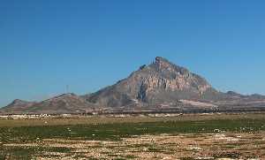 Vertiente meridional de la Sierra del Buey