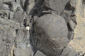 Un buen ejemplo de meteorizacin de la roca en bolas.