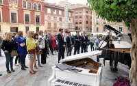 Pianos en la Calle