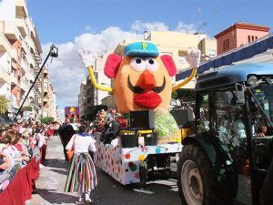 Carrozas Fiestas de San Isidro de Yecla Carrozas Fiestas de San Isidro de Yecla