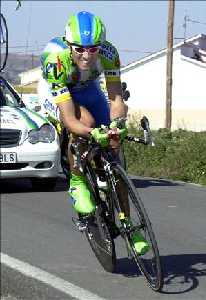 Alejandro Valverde durante la disputa de la crono