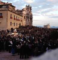 Traslado Procesional de la Stma. y Vera Cruz (Moros y Cristianos - Fiestas de la Stma. y Vera Cruz - Caravaca de la Cruz) 