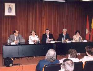 Dionisia Garca - En un curso impartido en la Universidad de Murcia