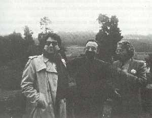 Jos Mara lvarez junto a Fernando Savater y Luis Antonio de Villena[Jos Mara lvarez]